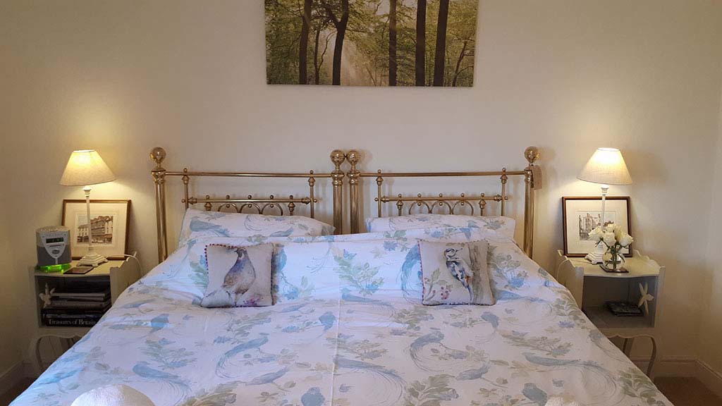 19 Upper Linney